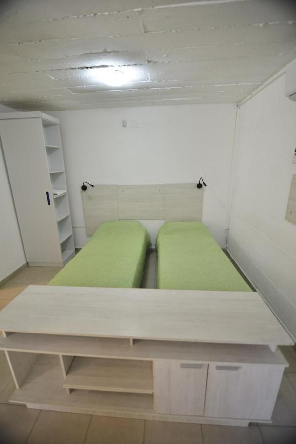 Las Maras Suites Viedma Exteriör bild